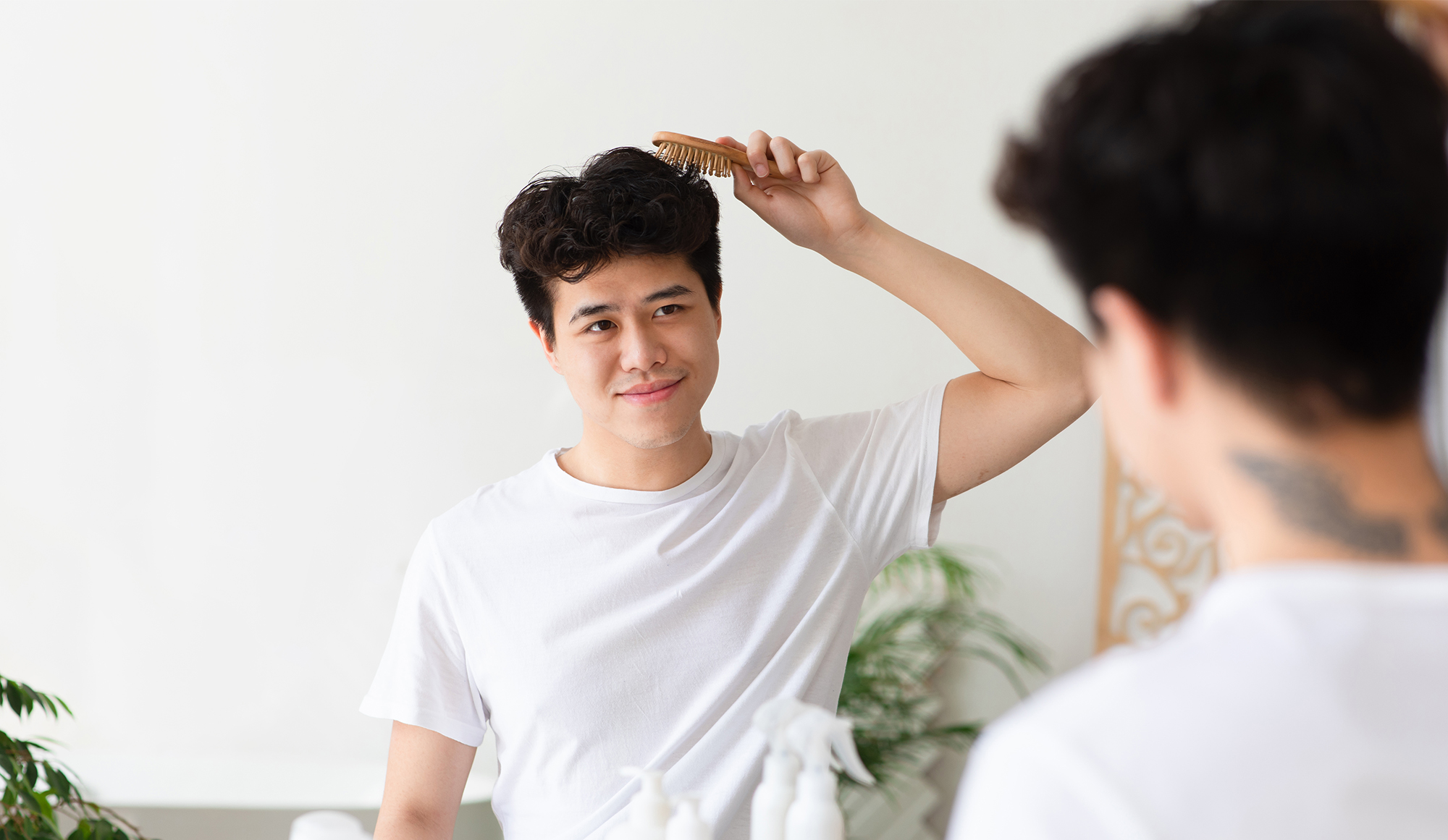 7 Cara Menjaga Kesehatan Rambut Pria dengan Mudah