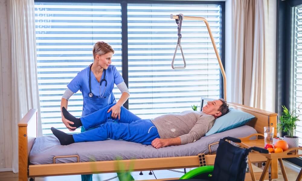 7 Cara Mengatur Pola Tidur Pasien Kelumpuhan